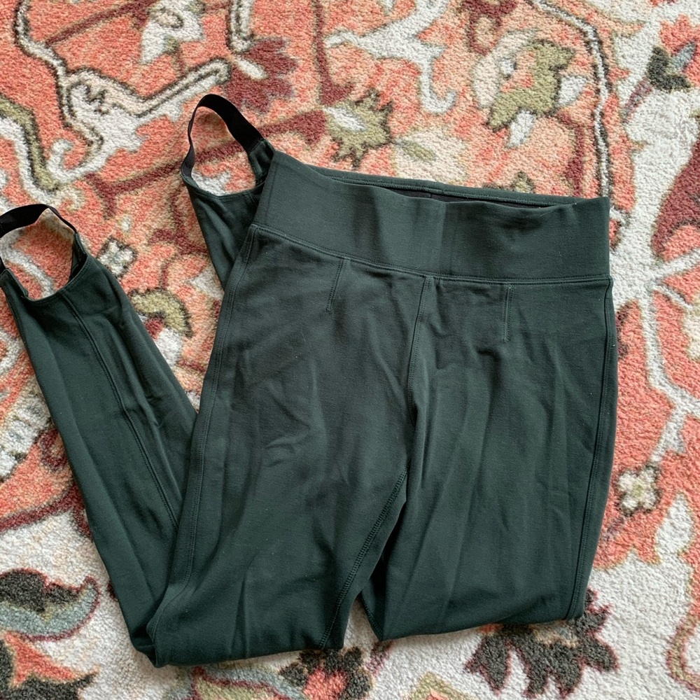 Kit and Ace Stirrup Legging